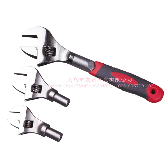 The four pieces of adjustable head wrench are of high quality and easy to use.