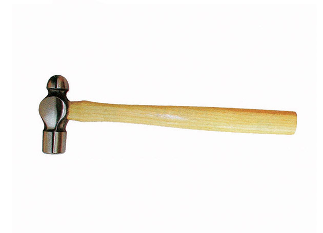 Ball pein hammer with wooden handle
Size: 1/2, 1, 1-1/2, 2, 2-1/2, 3LB