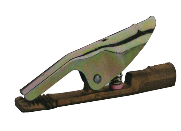 
	American type earth clamp