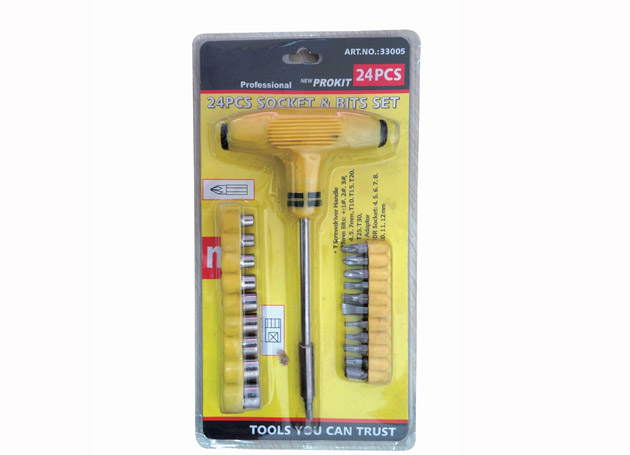 22pcs T-bar screwdriver bit set
Content: 11pcs 25MM
screwdriver bit: Phillips: 1#, 2#, 3# Slotted: 4, 5, 7mm
Torx: T10, T15, T20, T25, T30
1pc 25mm adaptor
9pcs sockets: 4, 5, 6,
7,8, 9, 10, 11, 12
1pc T-bar driver