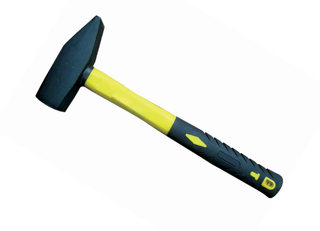 German type machinist hammer with
plastic coated handle
Size: 100, 200, 300, 400, 500, 600,
800, 1000, 1500, 2000G