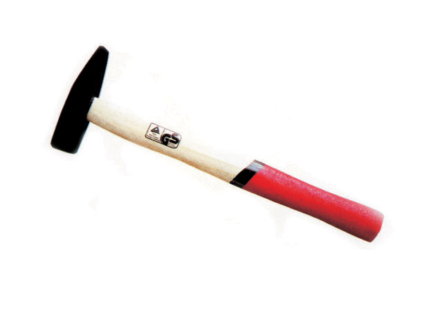 German type machinist hammer with bleached wooden handle, double color skidproof painted Size: 100, 200, 300, 400, 500, 600, 800, 1000,
1500, 2000G